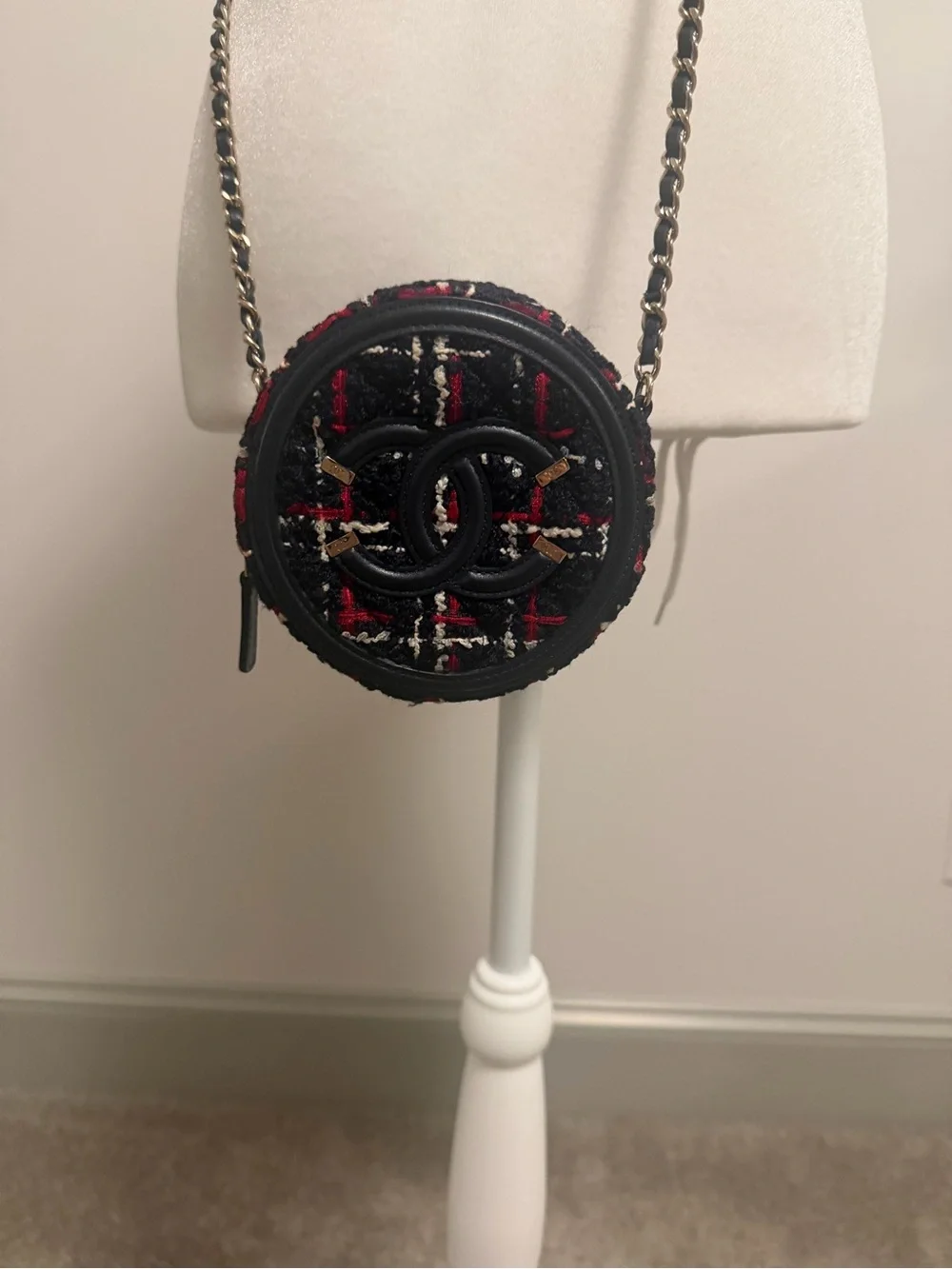 Chanel Filigree Round Clutch with Chain Tweed Navy Red Crossbody Bag